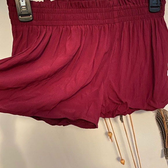 Forever 21 NWT Burgundy boho shorts relaxed fit - Picture 6 of 8